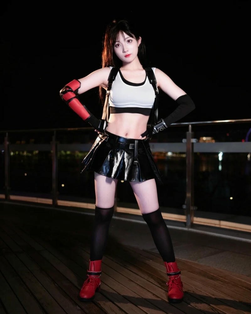 Hình ảnh Tifa mang đến phong cách nổi bật đầy cuốn hút