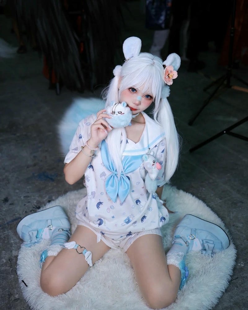Hình ảnh cosplay cute cuốn hút tự nhiên