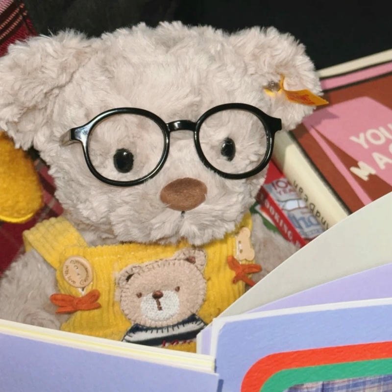 Hình avatar gấu bông đeo kính phong cách vui nhộn