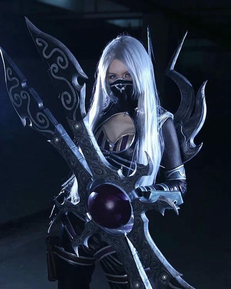 Hóa thân irelia với phong cách cosplay ấn tượng