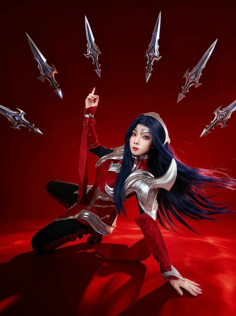 Irelia hóa trang cosplay thể hiện bản lĩnh