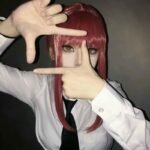 Makima cosplay biểu cảm lạnh lùng tạo nét đặc trưng riêng