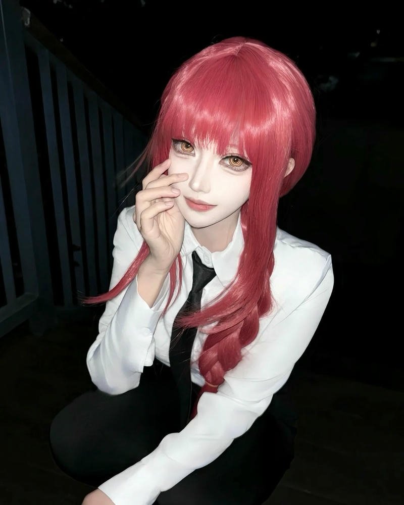 Makima cosplay tạo hình tinh tế phong cách đặc trưng