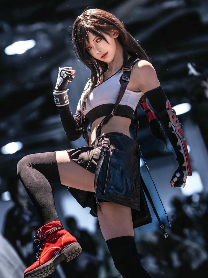 Nhân vật Tifa được khắc họa với phong cách riêng biệt