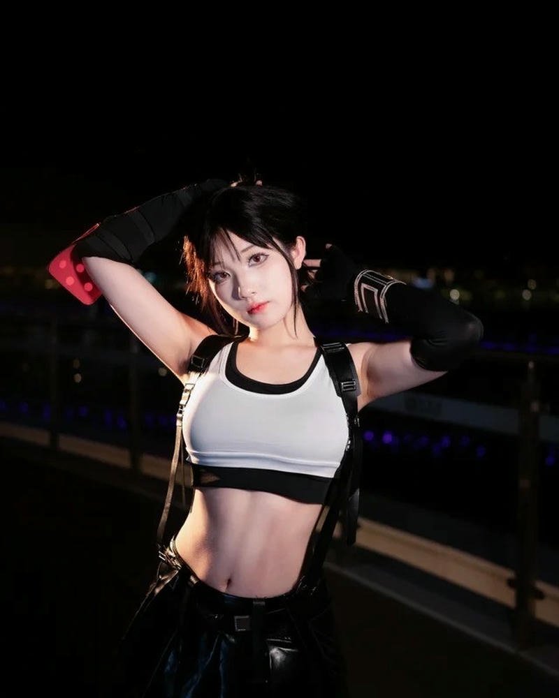 Nhân vật Tifa mang phong thái mạnh mẽ và tự tin