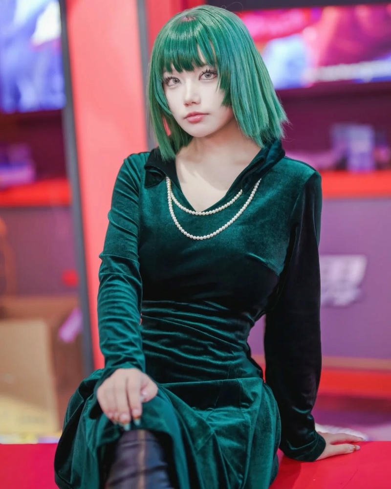 Phiên bản Fubuki cosplay mang vẻ đẹp lạnh