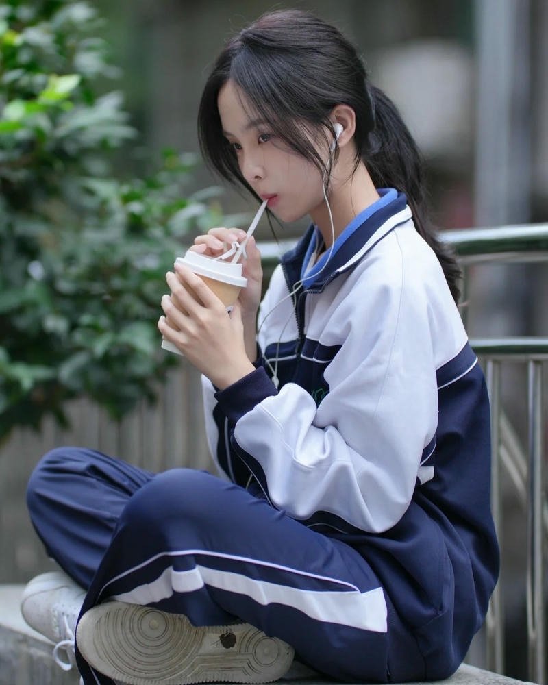 Phiên bản cosplay nữ sinh giàu nét hồn nhiên