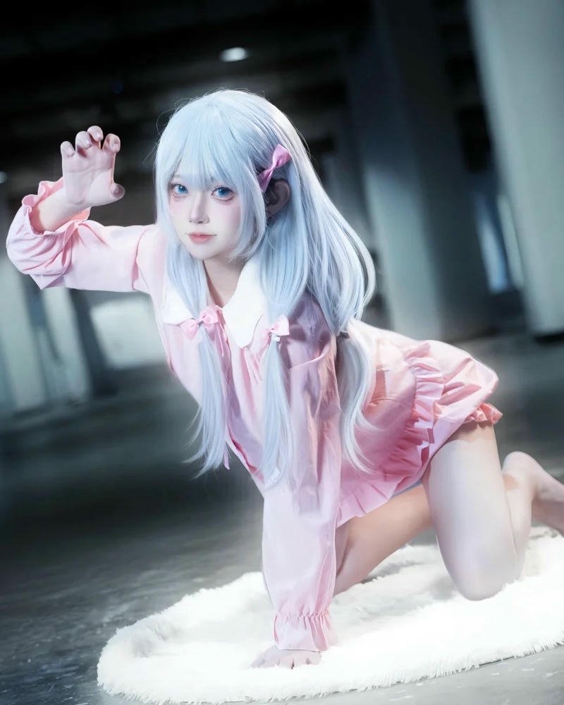 Sagiri cosplay mang vẻ đẹp tinh tế riêng