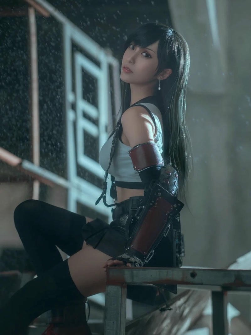 Tifa cosplay thể hiện vẻ đẹp cuốn hút qua từng chi tiết