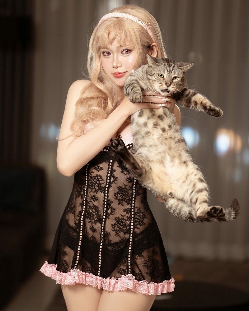 Zinie quỳnh cosplay phong vị độc đáo đầy sáng tạo