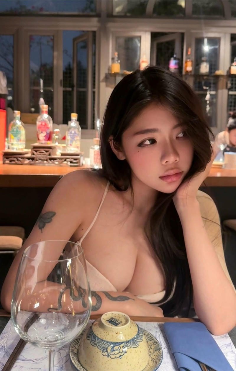 Ảnh gái xinh mlem trong concept ảnh đời thường