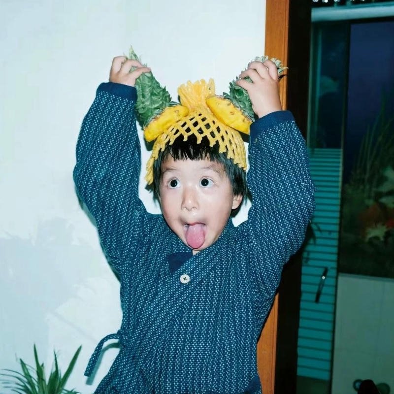 Avatar em bé hài mang nét đáng yêu kết hợp yếu tố hài hước