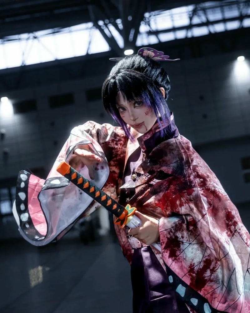 Cosplay Shinobu phong thái linh hoạt đầy cuốn hút