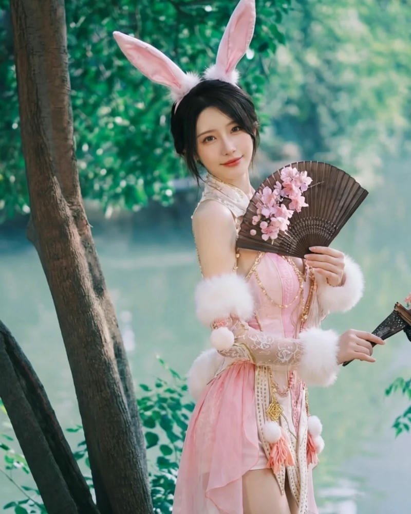 Cosplay cổ trang thanh lịch mang nét đẹp cổ điển tinh tế