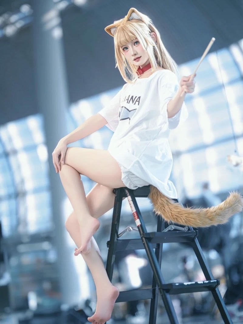 Đuôi mèo cosplay kiểu dáng mềm mại tạo nét tự nhiên