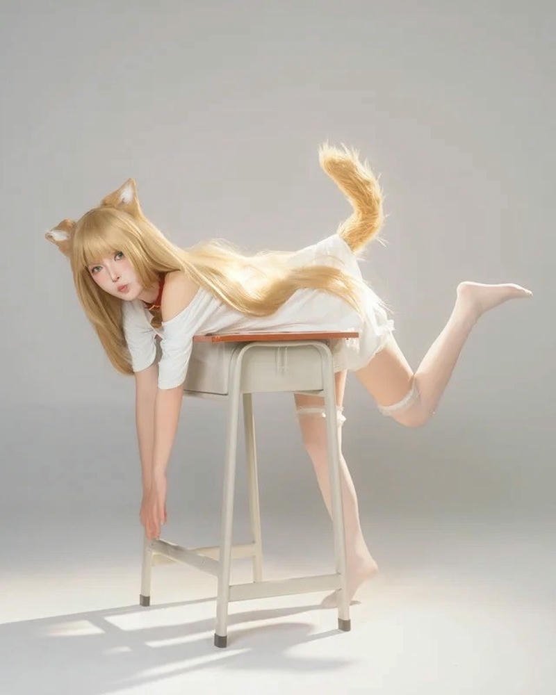 Đuôi mèo hóa thân phong cách tinh nghịch đầy hấp dẫn