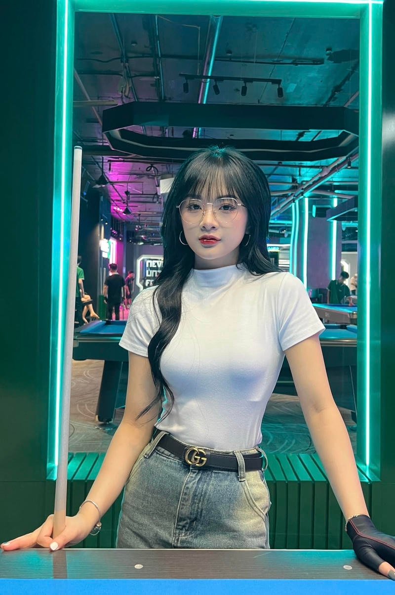 Gấm kami với phong cách bikini hiện đại nổi bật