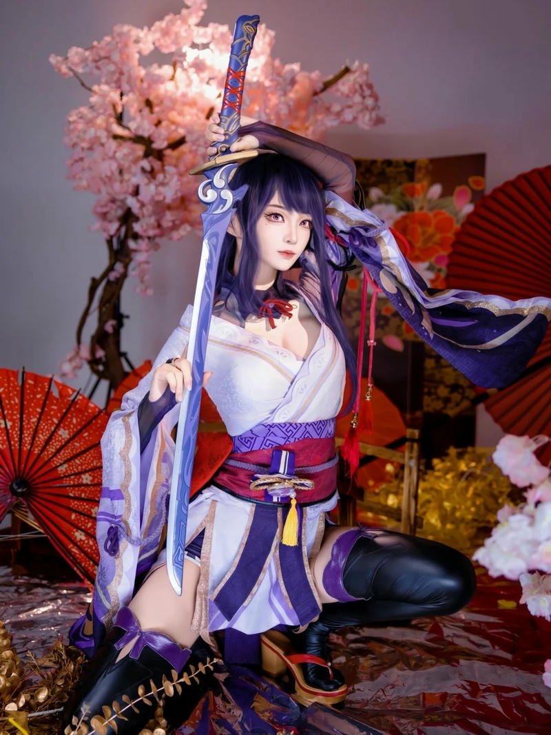 Hình tượng Raiden được thể hiện với vẻ ngoài sắc nét