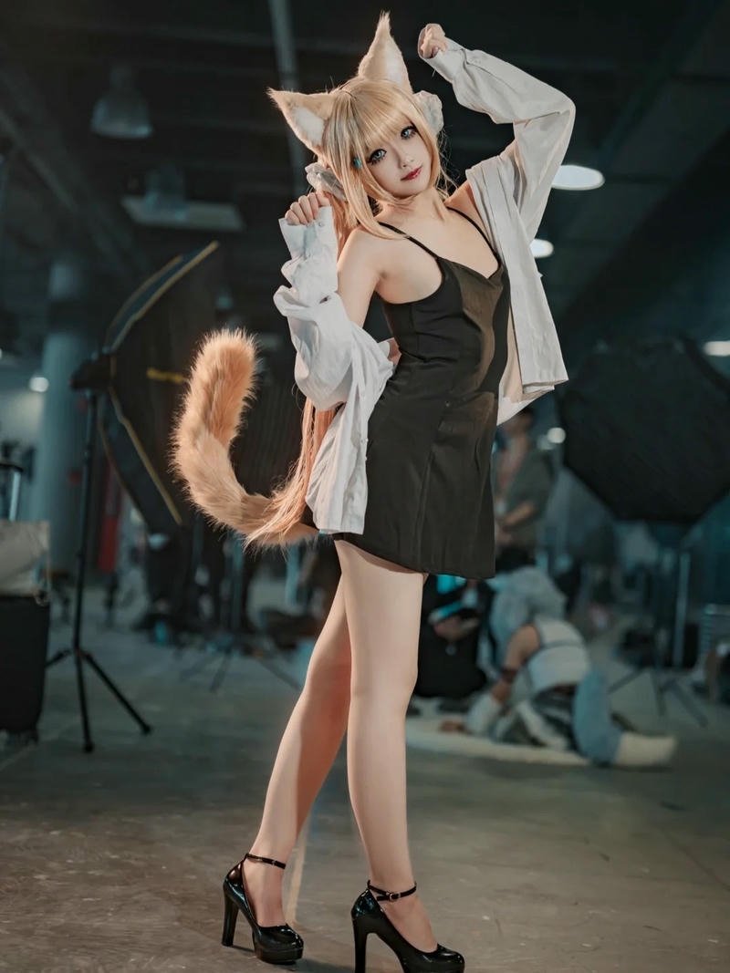 Phụ kiện đuôi mèo giả thiết kế nhỏ gọn dễ sử dụng