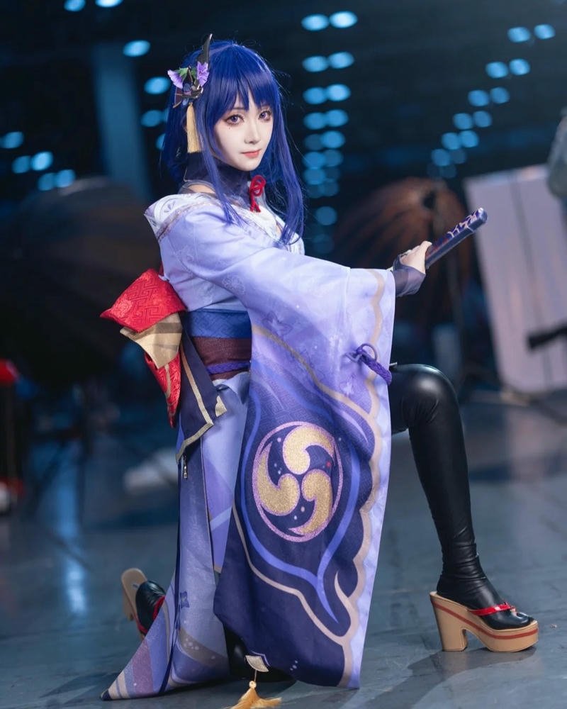 Raiden cosplay gây ấn tượng với biểu cảm đầy chiều sâu