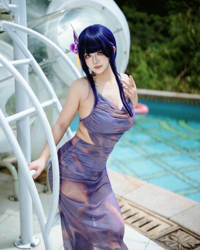 Raiden cosplay nổi bật với phong thái tự tin rõ rệt