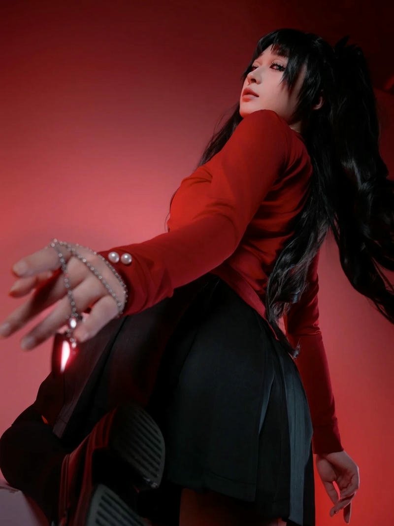 Rin Tohsaka cosplay thể hiện vẻ đẹp hài hòa cuốn hút