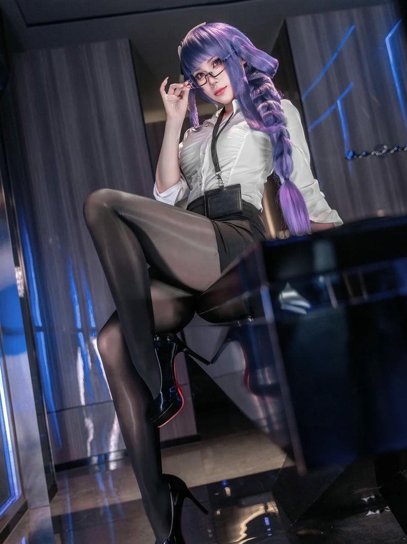 Tái hiện Raiden với thần thái uy nghi và cuốn hút