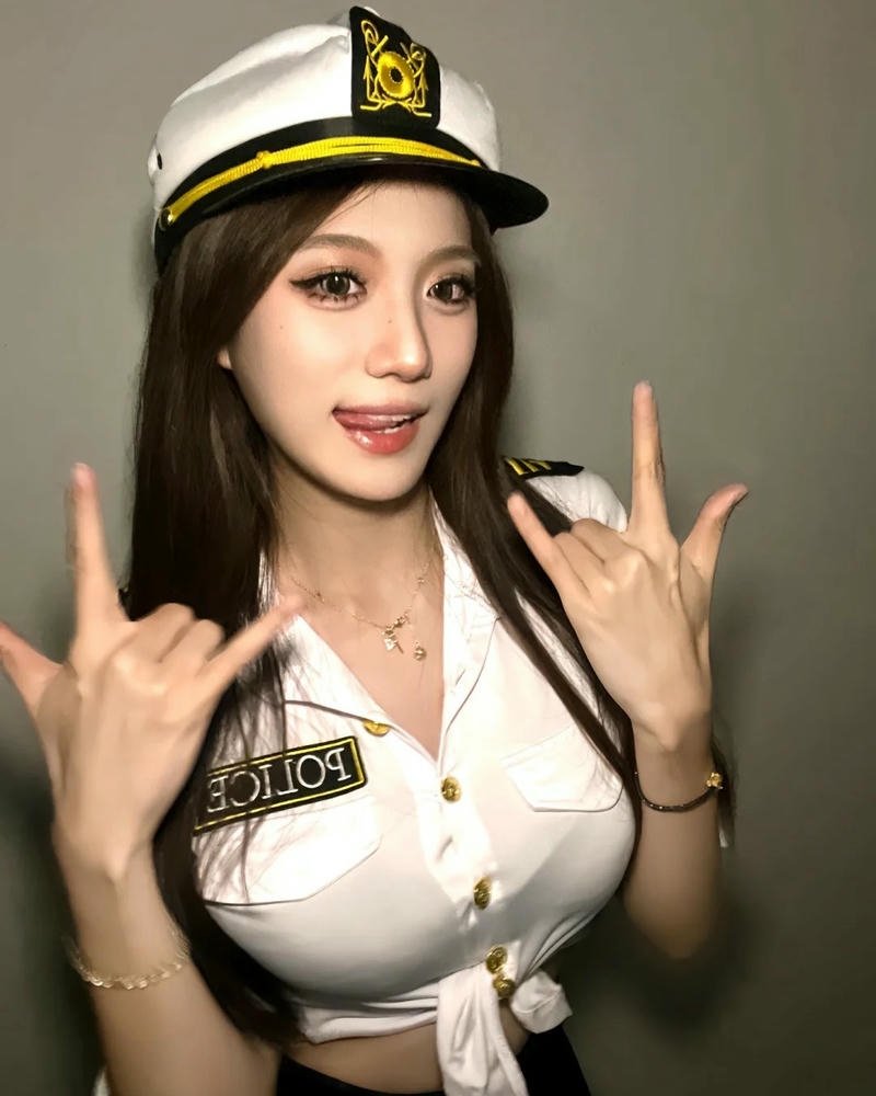 Tạo hình cảnh sát hóa thân thể hiện cá tính mạnh mẽ riêng