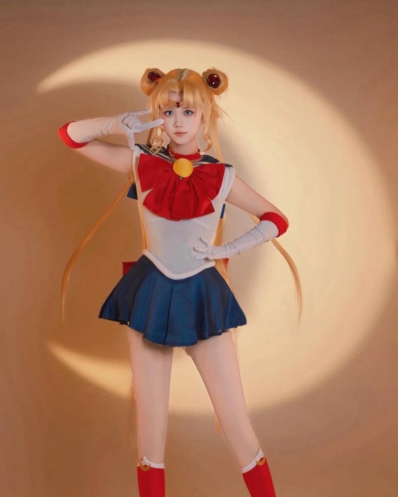 Tạo hình sailor moon thể hiện phong thái tươi sáng riêng