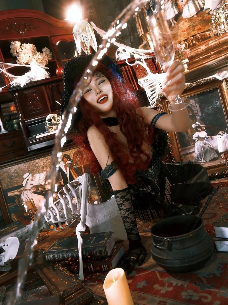 bộ ảnh cosplay phù thủy xinh đẹp