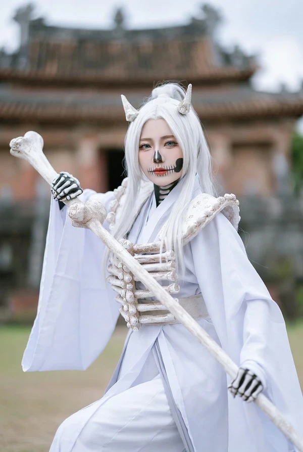Cosplay bạch cốt tinh ảnh đẹp ma mị