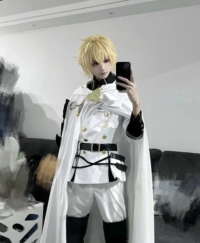 Nam cosplay anime hình đẹp sắc sảo