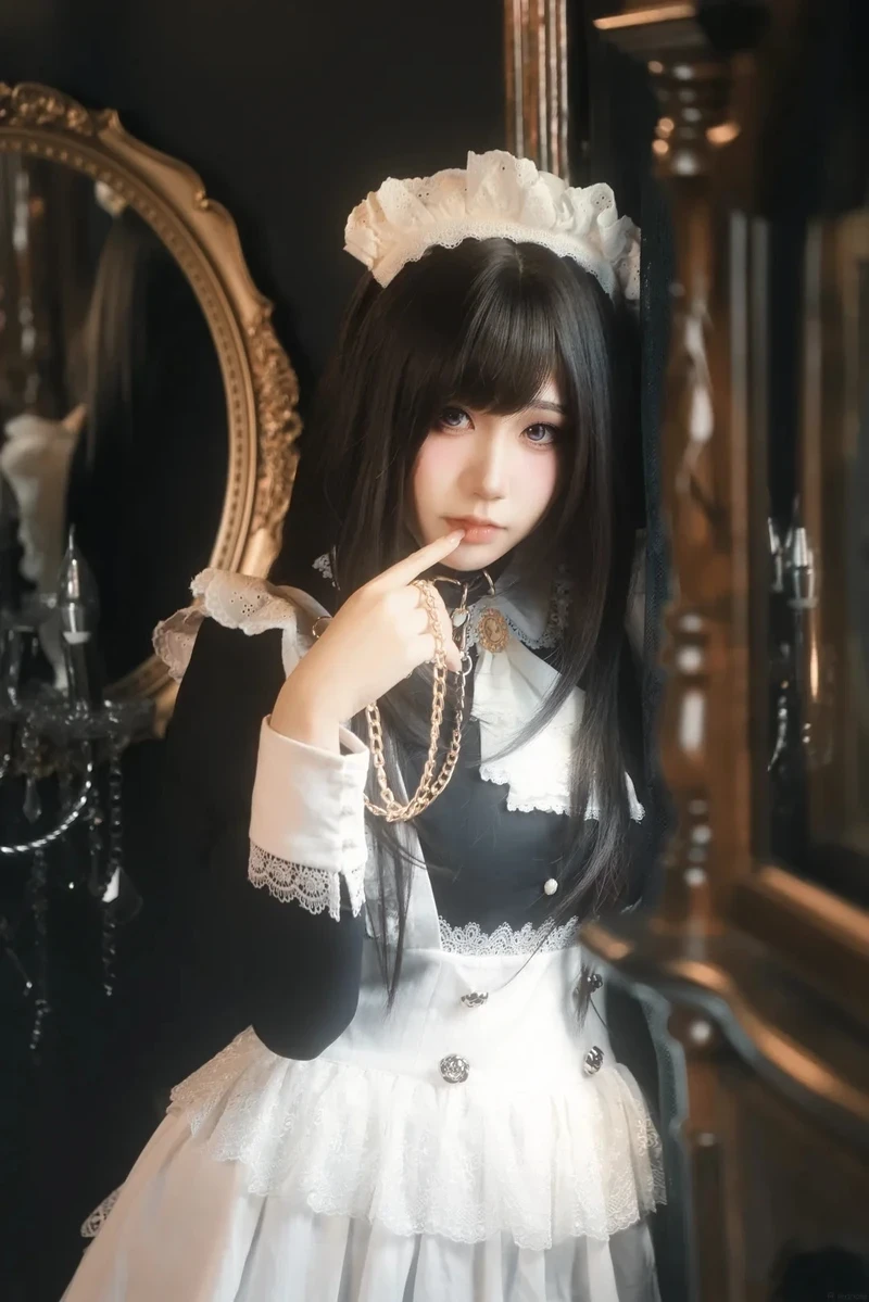 Ảnh cosplay hầu gái kiều diễm thanh nhã