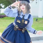 Cosplay cảnh sát phong cách sắc sảo
