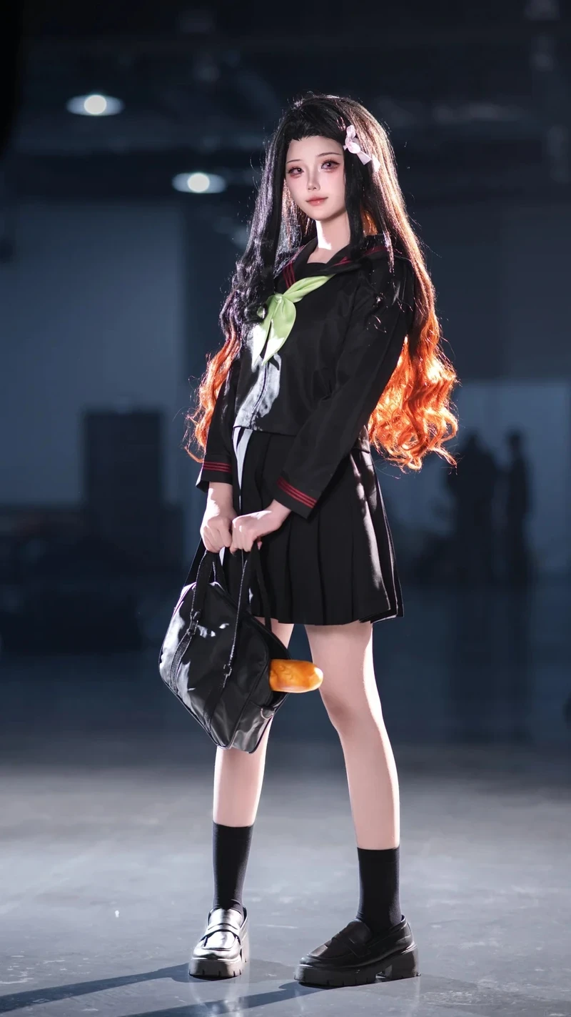 Hình Nezuko cosplay tinh nghịch dễ thương