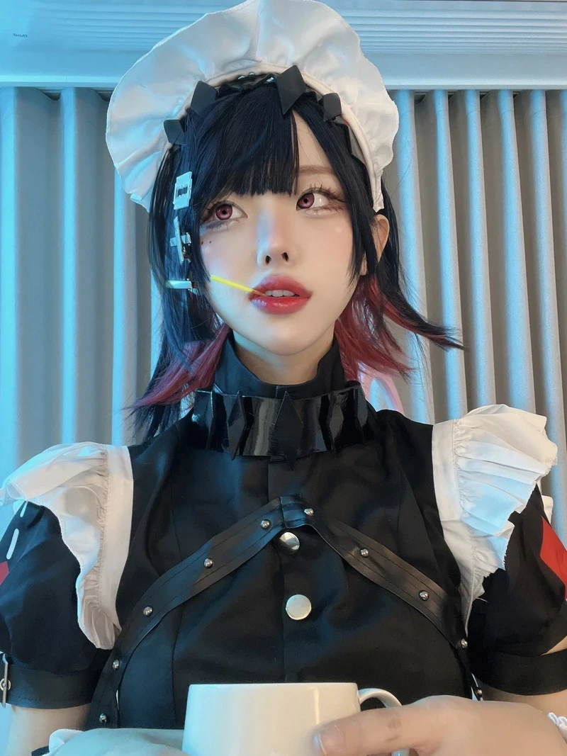 Hình cosplay Hina dịu dàng kiều diễm