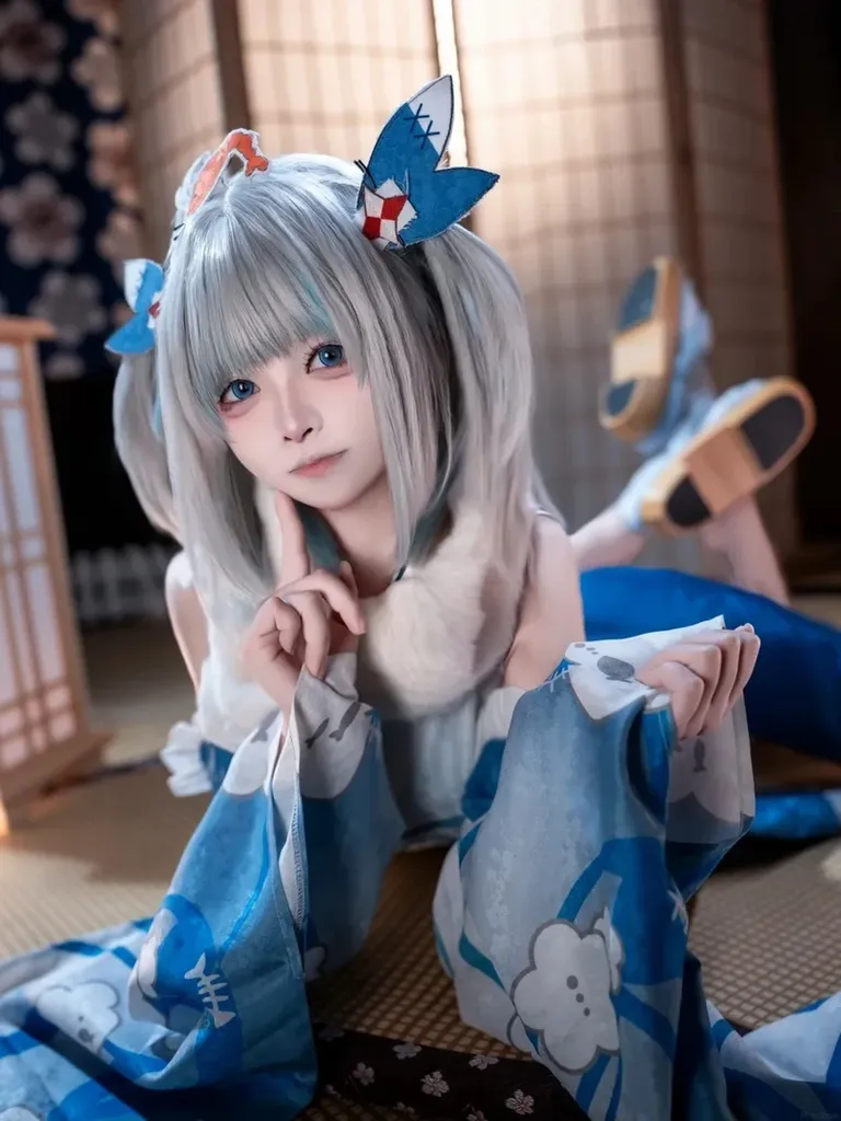 Hình Yaoyaoqwq cosplay Gawr Gura trẻ trung duyên dáng
