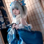 Gawr Gura cosplay Yaoyaoqwq trong trẻo xinh xắn