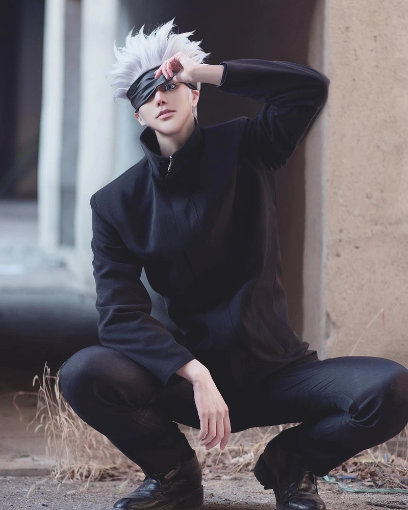 Ảnh anime nam cosplay sắc sảo quyến rũ