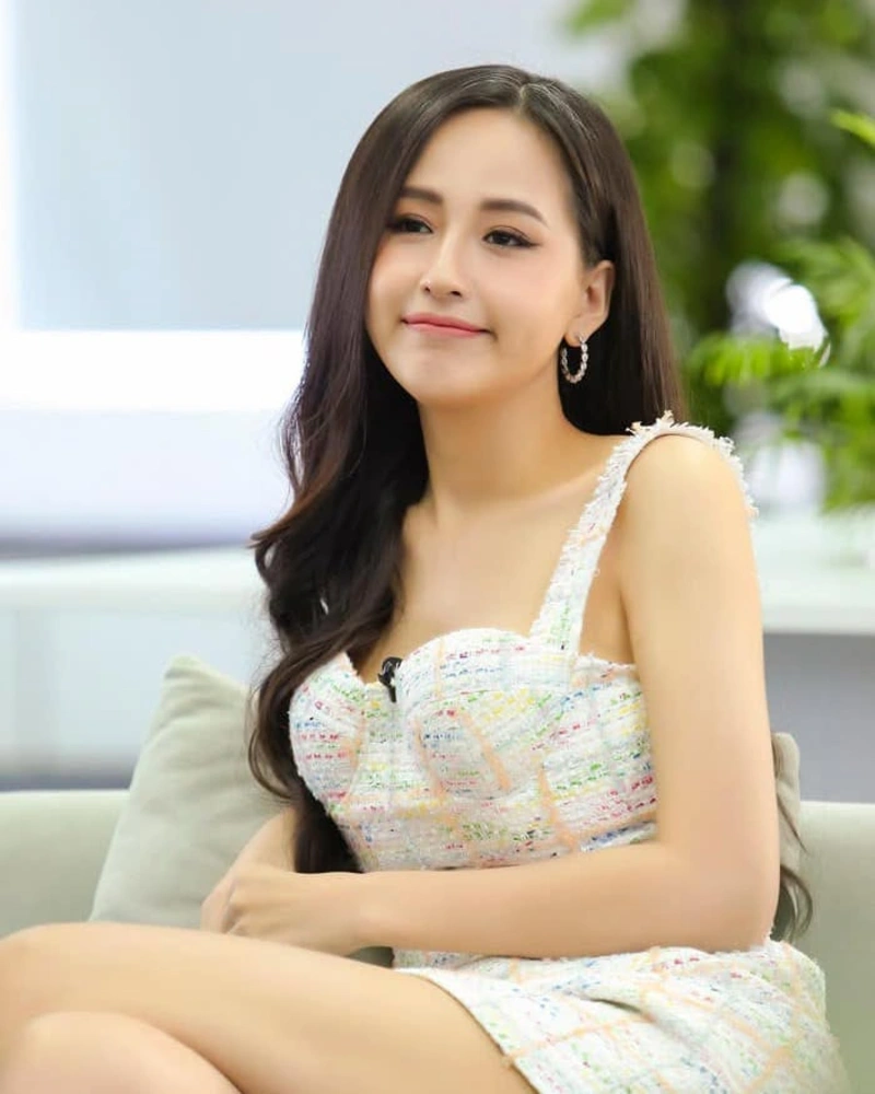 Ảnh bikini sexy của Mai Phương Thúy thanh tú nổi bật