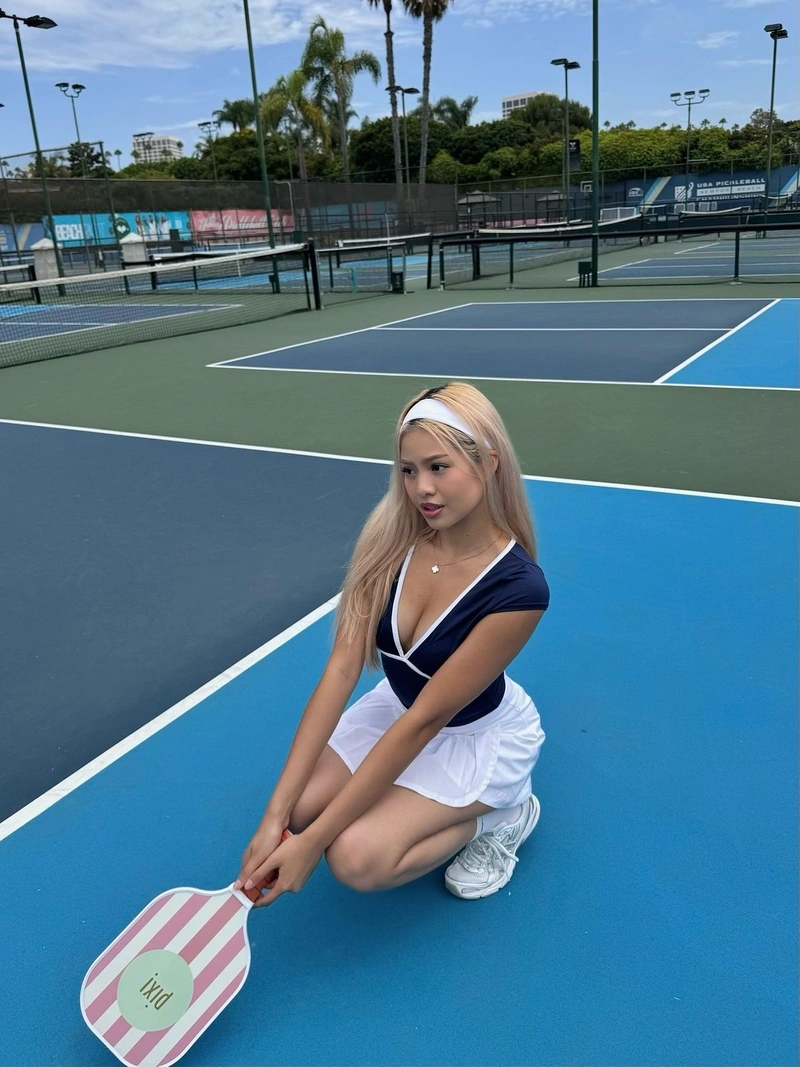 Ảnh gái xinh chơi pickleball ngực to khủng gợi cảm cực phẩm