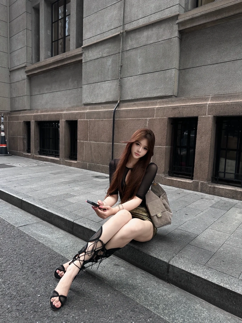 Ảnh girl phố cá tính sắc lạnh