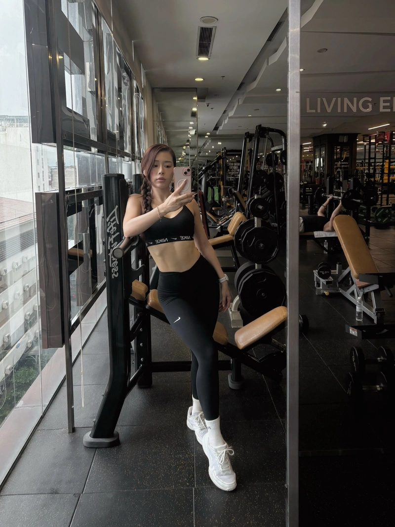 Ảnh nude Tiktoker Quỳnh Mai lộ hàng cuốn hút