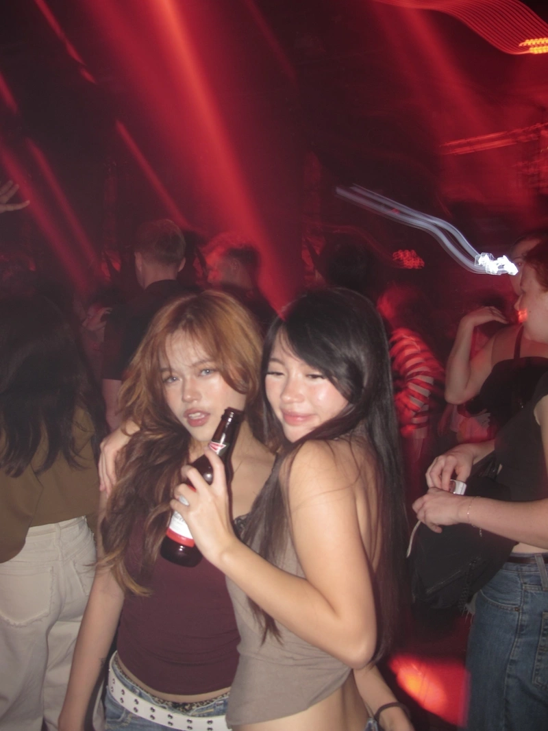 Gái karaoke quyến rũ ngực đầy gợi tình 4K