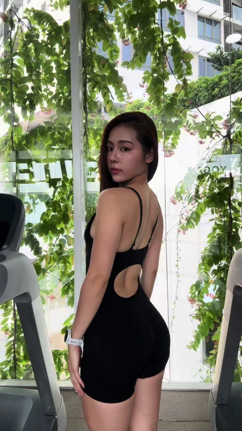 Hình Quỳnh Mai cởi đồ gợi tình siêu phẩm