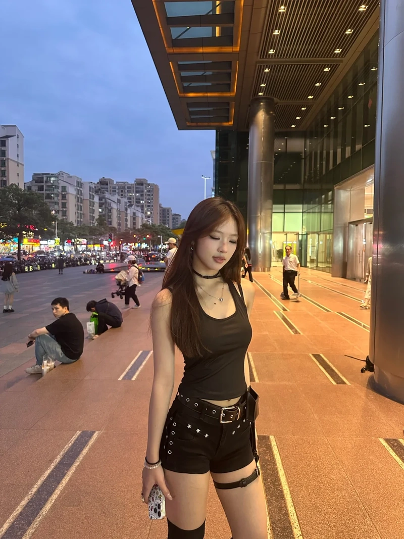 Hình girl phố quyến rũ sắc lạnh