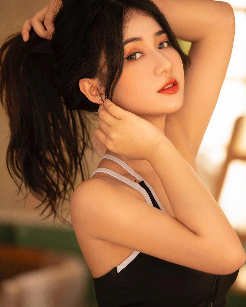 Như Lê trong bộ ảnh 4K gợi cảm hút hồn