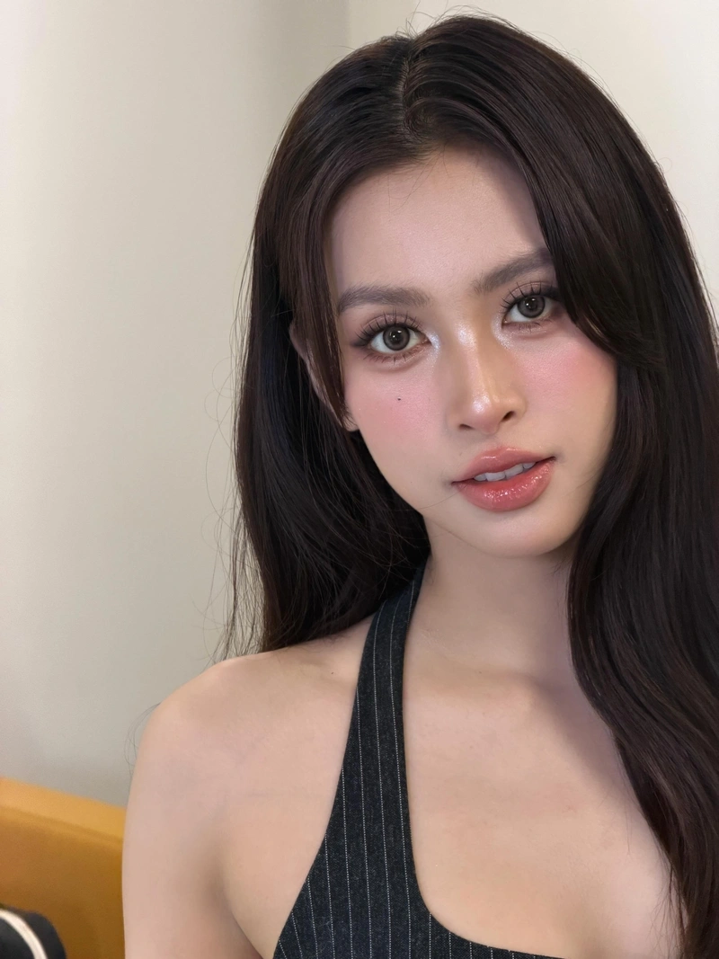 TikToker Tuệ Vy cuốn hút với thân hình nóng bỏng